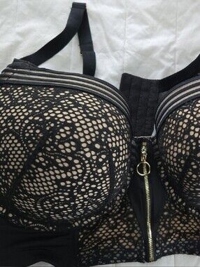 Cacique Black Lace Overlay Nude Lined Longline Bra with Front Zip